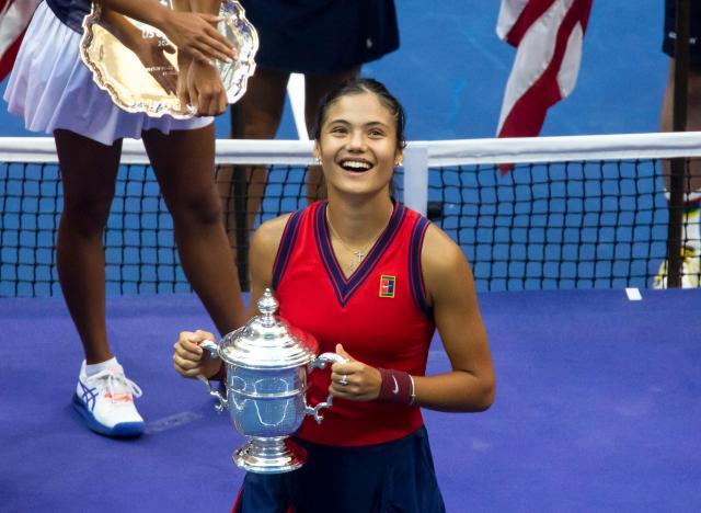 但在这个瞬 但在这个瞬