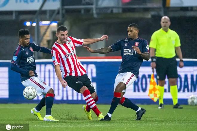 费泽卡斯等 费泽卡斯等