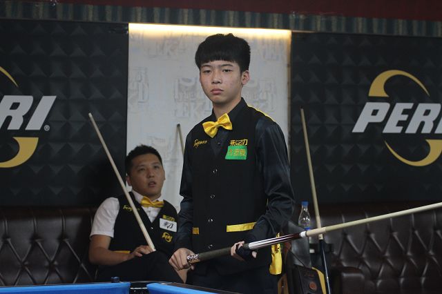 经过短暂而 经过短暂而